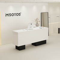 Magasin de vêtements moderne pour femmes Bureau d'accueil Petite table de bar en bois massif noir Comptoir de caisse pour salon de coiffure Simple et élégant