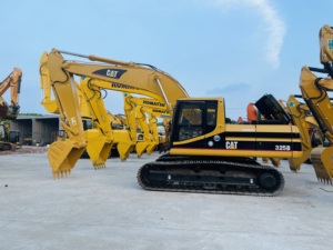 Caterpillar 325B Excavatrice d'occasion avec une flexibilité remarquable Composants du noyau incl. Moteur similaire 325C 325BL 325D Series - Product Image 5