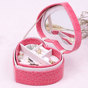 Étui à bijoux élégant en forme de cœur, étui à bijoux de luxe en cuir rose, étui de présentation de bijoux - Product Image 2