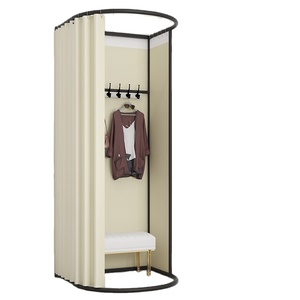 Cabine d'essayage mobile en métal, cabine d'essayage de luxe avec rideau, design éclectique pour usage commercial - Product Image 1