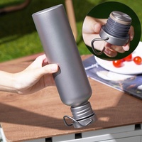 Bouteille d'eau en titane légère 500mL 600mL 750mL Bouteille de sport à paroi unique Verres ultralégers pour la randonnée en plein air Vélo