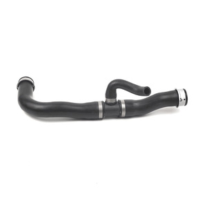 Manguera de refrigerante Mercedes-Benz A2115017582 de caucho EPDM de 35 pulgadas de longitud para reemplazo y reparación - Product Image 1