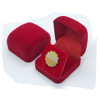 Boîte de rangement pour badges et médailles en velours de haute qualité personnalisée avec un étui d'emballage élégant, design tendance