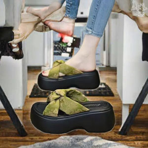 Chaussures tendance antidérapantes pour femmes, hauteur croisée de 5 cm, avec semelle intérieure en PU, pantoufles pour usage extérieur, vente en gros de tongs pour femmes - Product Image 3