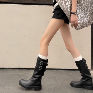 Bottines mi-mollet pour femmes, style moto vintage noir, couleur unie, talon épais, double boucle - Product Image 4