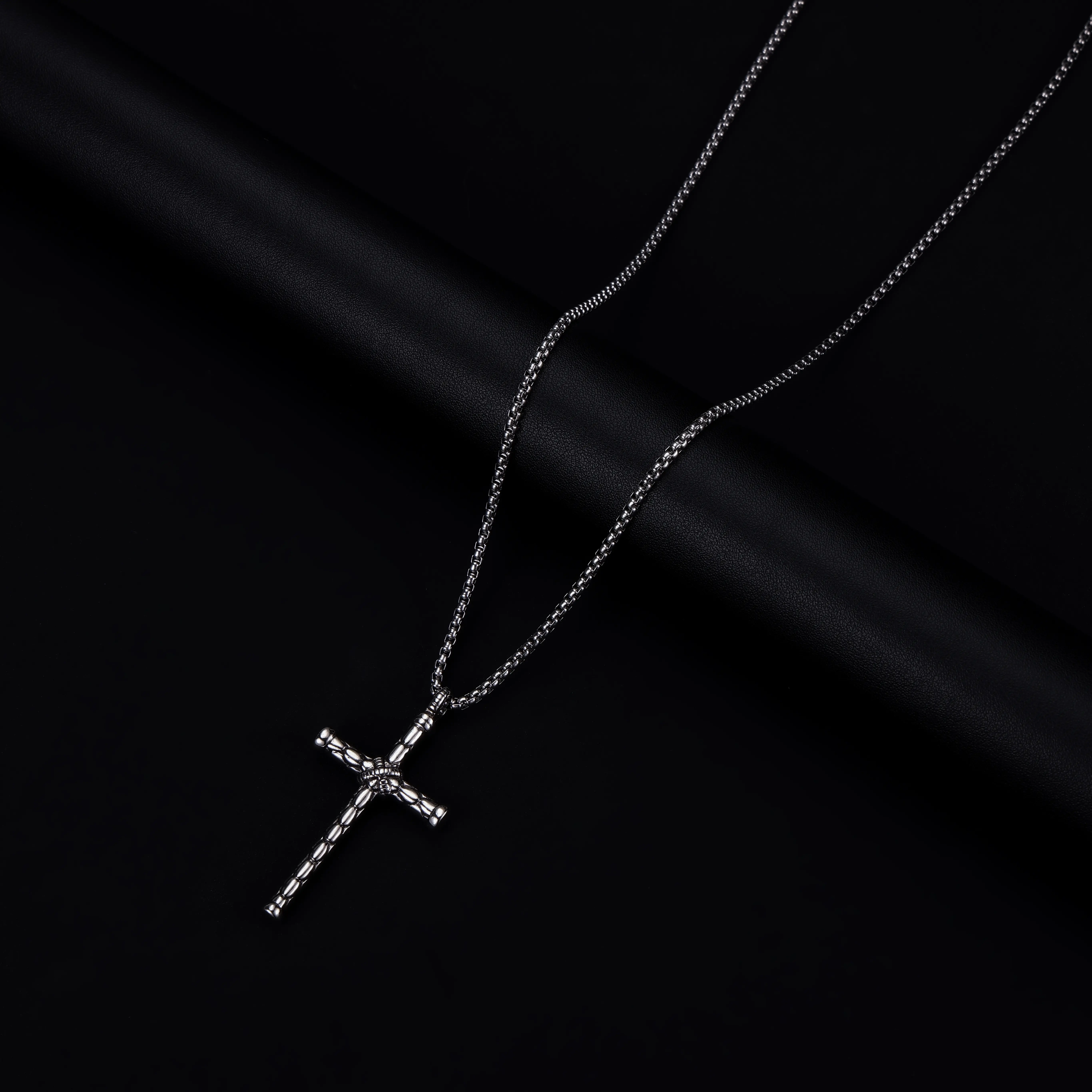Cross Pendant Necklace Twirling Rope Religious Jewelry Fashion Personality Retro Floral Men