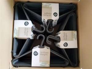 נמוך moq משקל קל משקל בגדים פלסטיק שחור מארגן שמירה מעיל עמיד כביסה קולבים חליפה - Product Image 4