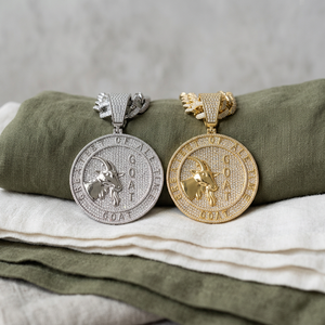 Colgante de Moneda con Cabeza de Cabra de Moissanita Plateada, Estilo Hiphop Iceout, Joyería de Moda de Lujo para Fiestas y Eventos, Diseño Premium Atrevido y de Alta Gama - Product Image 1