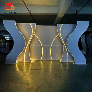 ชุดขาตั้งกรอบสำหรับเวทีทำจากพีวีซีอะคริลิคโค้งดีไซน์ใหม่เรียบเนียนพร้อมไฟอุ่น - Product Image 5