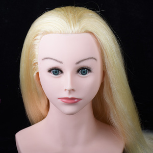 20 22 24 pouces 100% tête de <span class=keywords><strong>mannequin</strong></span> de formation de cheveux humains avec les épaules, formation tête <span class=keywords><strong>mannequin</strong></span> pour coiffeur - Product Image 4