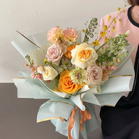 Papier d'emballage et de décoration haut de gamme pour fleurs, film gelée jetable à bord doré Uncharted Frontier pour fleuristes