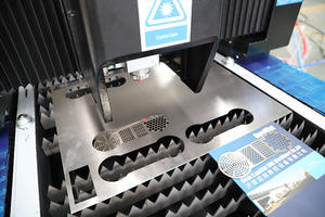 Mini máquina cortadora de láminas de hierro láser de tamaño pequeño de 600*1000mm máquina cortadora de láminas de hierro láser - Product Image 6