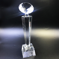 Trophée en cristal de diamant en gros avec logo personnalisé gravé pour les récompenses de compétition interligues et la Coupe de la Voix Musicale