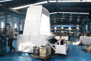 Machine de découpe laser CO2 <span class=keywords><strong>à</strong></span> caméra CCD <span class=keywords><strong>à</strong></span> alimentation automatique <span class=keywords><strong>à</strong></span> 3 axes, <span class=keywords><strong>grand</strong></span> <span class=keywords><strong>format</strong></span>, couverture complète, tissu, bois, prise en charge de l'IA - Product Image 5
