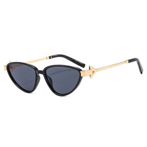 New Arrival Wholesale UV400 Retro Small <b>Frame</b> Designer Sunglasses Women Cat Eye Sunglasses 2023 - Product Image 4