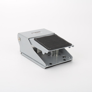 สวิตช์เท้า FV420 แบบนิวเมติก สองตำแหน่ง สองทิศทาง ควบคุมด้วยแป้นเหยียบ - Product Image 2