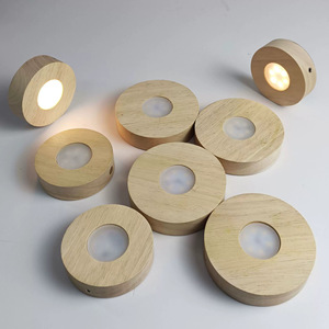 Base de <span class=keywords><strong>lampe</strong></span> LED en bois givré avec chargement USB, mini support rond en bois avec interrupteur tactile pour veilleuse LED 3D DIY, cadeau décoratif - Product Image 1