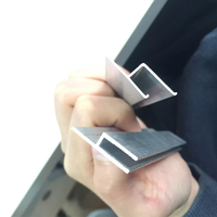 Boîtier lumineux en aluminium extrudé anodisé sur mesure ODM, anti-décoloration, pour enseigne publicitaire de magasin commercial de vin et d'outils