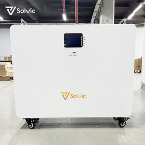 Solvic 32kWh 51.2V 628Ah フロアスタンド型リチウムバッテリー（ホイール付き）480kWhまで拡張可能、業務用太陽光発電向け - Product Image 3