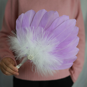 Éventail de plumes d'<span class=keywords><strong>autruche</strong></span> fait à la main distribué en usine directe accessoires naturels teints pour la scène Photo de mariage Shoots Nouveau - Product Image 6