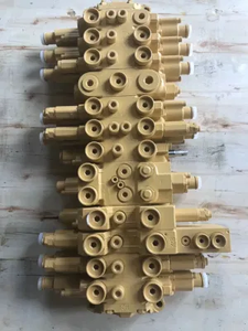 Válvula de Control Principal para Excavadora Robex 60-7 R60-7, Distribuidor Hidráulico para Excavadora R60LC-7, Piezas de Repuesto 31M8-18110 R55-7 - Product Image 2