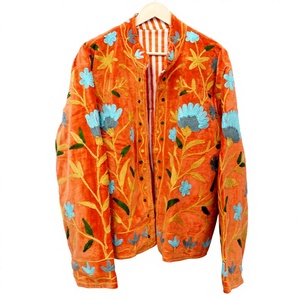 Veste en velours orange brodée de fleurs, style bohème, manches longues, fermeture boutonnée, col montant, vêtement d'extérieur décontracté, idéal pour le printemps - Product Image 1