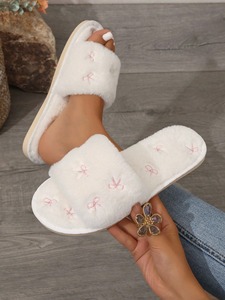 Pantofole Invernali e Autunnali Personalizzate con Punta Aperta, Ricamo in Pelliccia, Antiscivolo, Calde e Morbide per Donne - Product Image 3