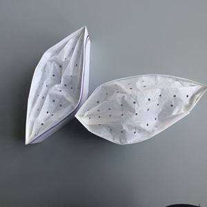 Gorro de Chef Desechable de Papel, Gorros de Chef Retro con Franjas Rojas para la Industria Alimentaria de Restaurantes, Logotipo Personalizado - Product Image 1