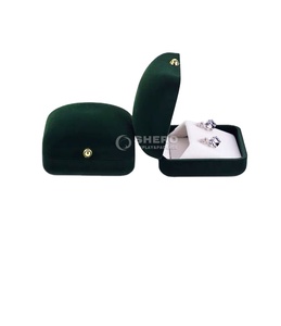 Rounded Corner Velvet Jewelry Box Multi Color Custom Logo High Quality Jewelry Display for Jewelry Stores High End - Product Image 1