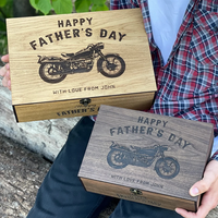 Boîte de rangement en bois de noyer gravée sur mesure « CHoses de PAPA » Étui à souvenirs personnalisé pour outils, gadgets, essentiels masculins, cadeau