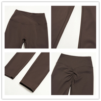 Ensemble de sport pour femme : Haut court rembourré à col halter contrastant et manches longues, et Legging taille haute sculptant le ventre et rehausseur de fesses