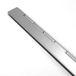 A110006 SKU Charnière de barre en acier inoxydable 1980 mm Longueur 60 mm Largeur 2.0 Épaisseur 6 broches sans trous en plastique aluminium - Product Image 3