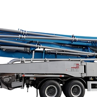 Camion pompe à béton 47m Sinotruk HOWO 5RZ avec moteur diesel, vente directe usine NongJian pour projets de coulage de béton