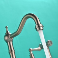 Robinet de cuisine en nickel brossé, type pont, à deux poignées avec douchette latérale, arc haut, robinet pont traditionnel à montage sur comptoir, levier de commande