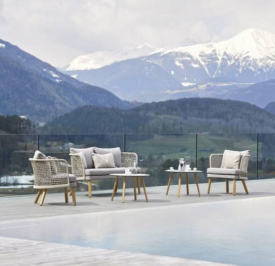 Popular New Outdoor Furniture Patio Garden Furniture Rope Sofa Set Modern Garden Furniture Carton