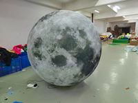 Lune lumineuse gonflable colorée pour le festival du Ramadan, utilisée pour la décoration des espaces extérieurs et des fêtes sur le thème de l'espace.