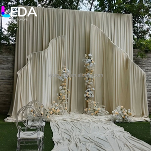 LEDA Meilleure vente Support arqué en métal en forme de S pour toile de fond de mariage ondulée avec draperie - Product Image 1