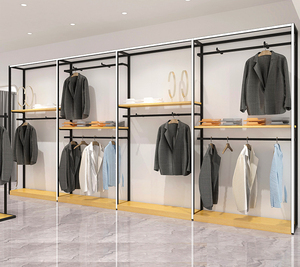 Design Personalizzato per Negozi: Scaffali e Espositori per Abbigliamento Maschile in Centri Commerciali e Catene di Negozi - Product Image 1