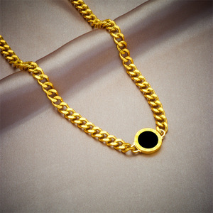 European American Fashion Minimalist Punk Hip Hop Metal Round Pendant Chain Stainless Steel Necklace Unisex - Product Image 3