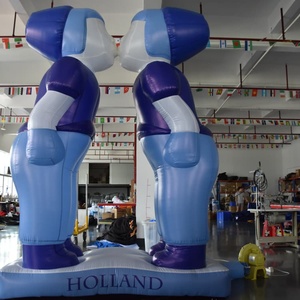 KeepFuns Couple géant gonflable enlacé, costume traditionnel néerlandais, décoration publicitaire pour événements - Product Image 2
