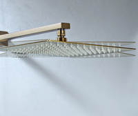 Robinet de salle de bain mural en laiton chromé brossé à poignée unique avec design moderne, cartouche céramique et pommeau de douche effet pluie