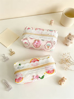 Trousse de Maquillage Imprimée Florale WAALUU avec Volants, Pochette de Voyage Zippée pour Articles de Toilette, Sac de Rangement pour Pinceaux de Maquillage avec Nœud en Dentelle