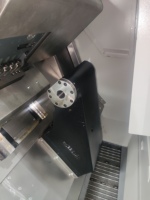 Tour CNC FANUC HT5M horizontal, moyenne capacité, 3 axes, 12 postes à outils, haute précision, conception à lit incliné, moteur à broche unique, haute performance