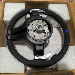 Qualità di fabbrica all'ingrosso Alcantara nero cuciture <span class=keywords><strong>M</strong></span> volante per BMW F01 F05 F10 F15 F16 F30 <span class=keywords><strong>F20</strong></span> F80 E90 volante - Product Image 3