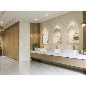 Espejo de Baño de Vidrio sin Marco Brauthon de 24\" x 32\", Espejo Arqueado Biselado para Montar en la Pared del Dormitorio - Product Image 1