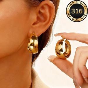 Pendientes de mujer tipo arco C europeos y americanos, de acero inoxidable 316, estilo INS transfronterizo, lisos y sencillos, de fábrica. - Product Image 1