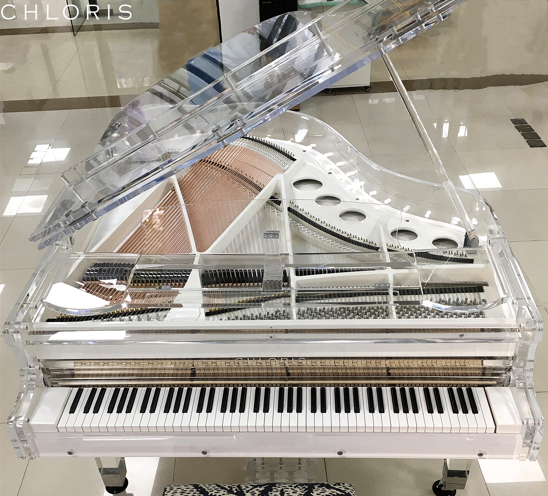 豪華なクリスタル電球で飾られたクリスタルピアノHG-180A