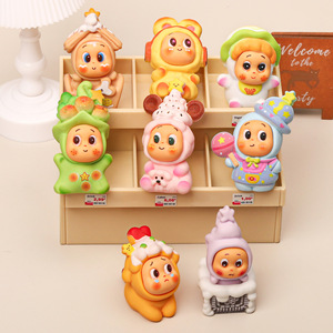 Jolies poupées de dessins animés, figurines étoiles, accessoires DIY, accessoires rotatifs, ornements de voiture, porte-clés, jeux de dessins animés tendance - Product Image 5