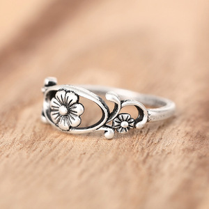 T0278 Flower Pattern Alloy <b>Ring</b> Antique <b>Silver</b> Plated Unisex Fashion <b>Ring</b> Gift For Women <b>Men</b> - Product Image 3