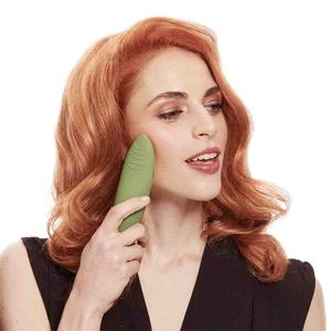 Cepillo de limpieza facial eléctrico verde con niveles de potencia ajustables para limpieza profunda y exfoliación - Product Image 2
